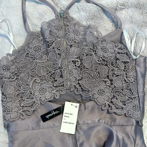 Speechless Juniors Mauve Lavender Silver Crochet Lace Back Satin Gown Dress 11 - Picture 5 of 9